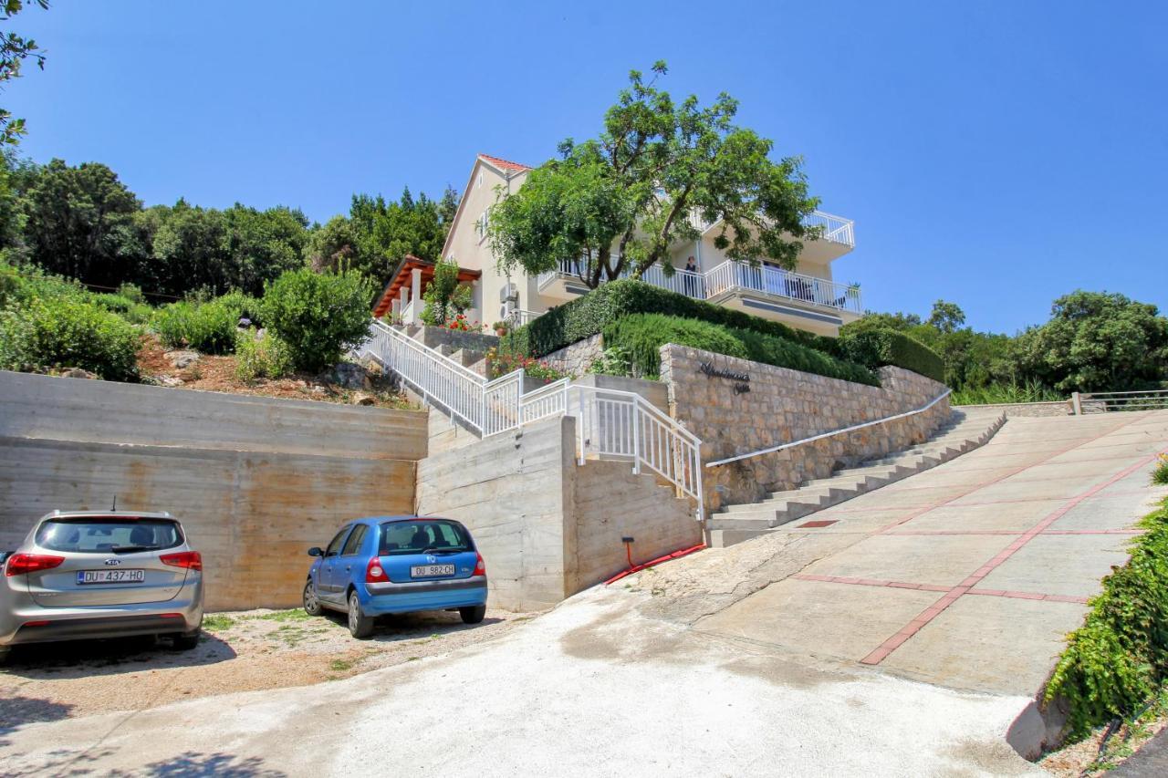 Apartment Levanat Molunat Exteriér fotografie