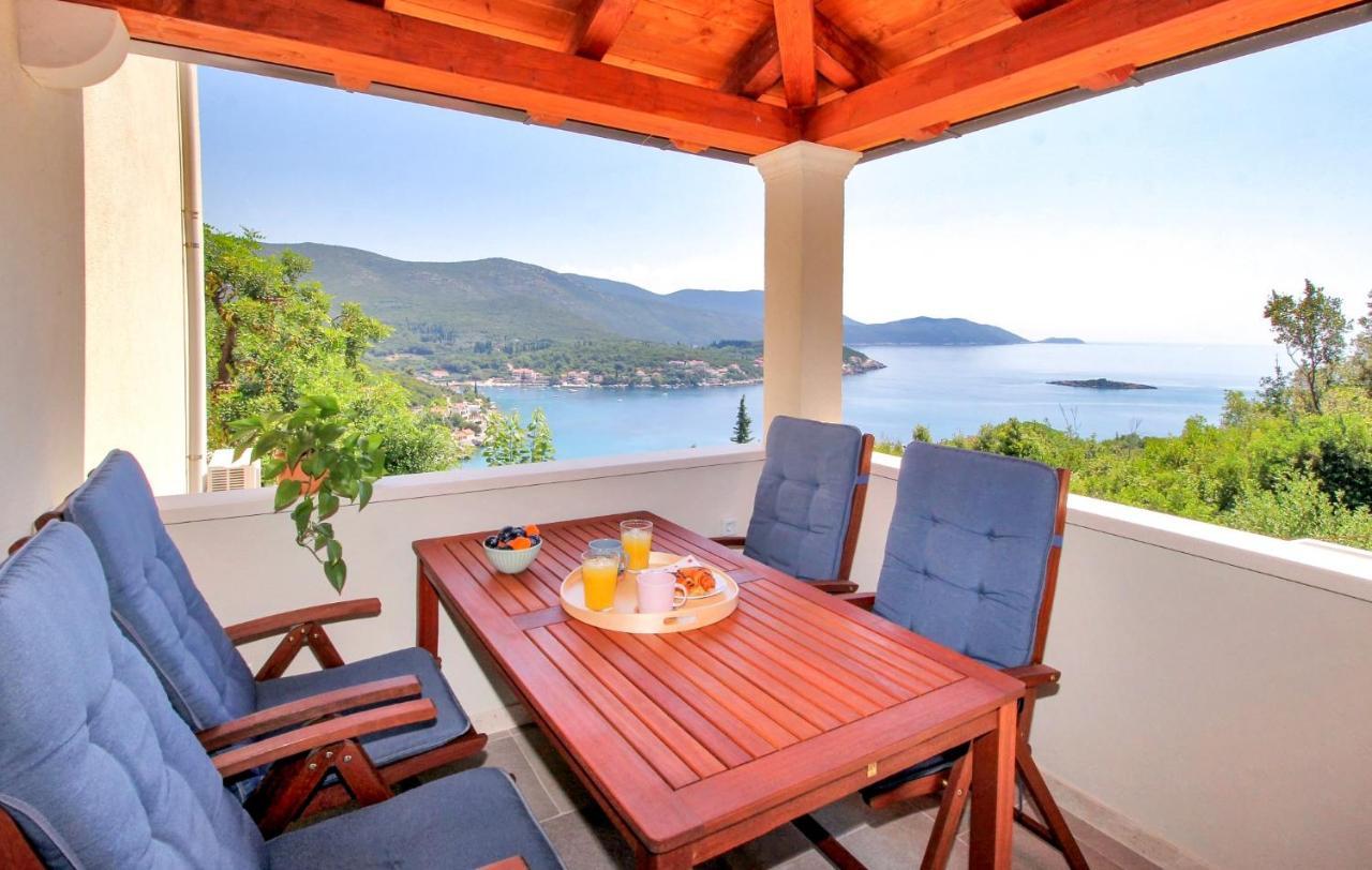 Apartment Levanat Molunat Exteriér fotografie